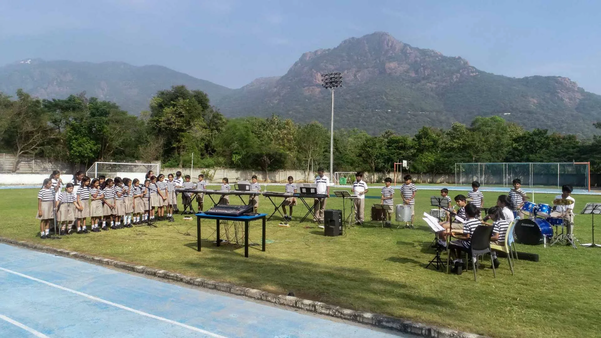 Main campus 10