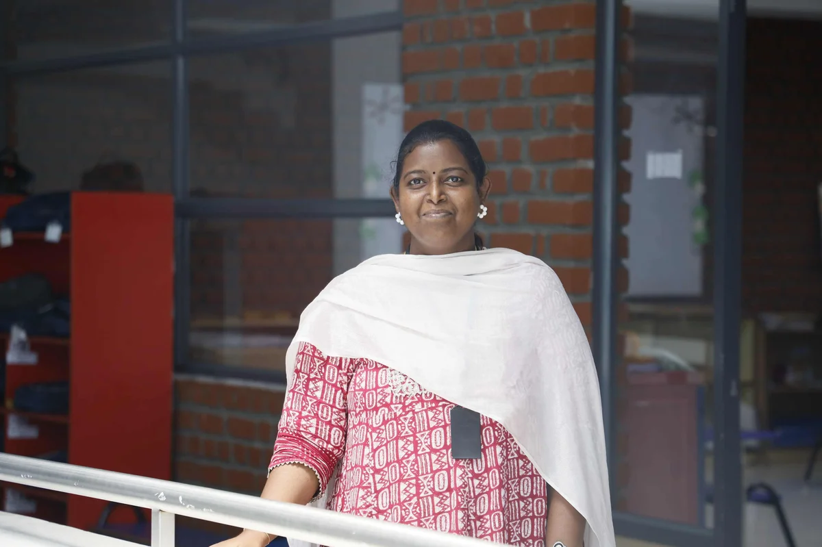 Dhivya  